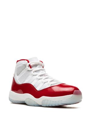 Air Jordan 11 Cherry - Side View 2